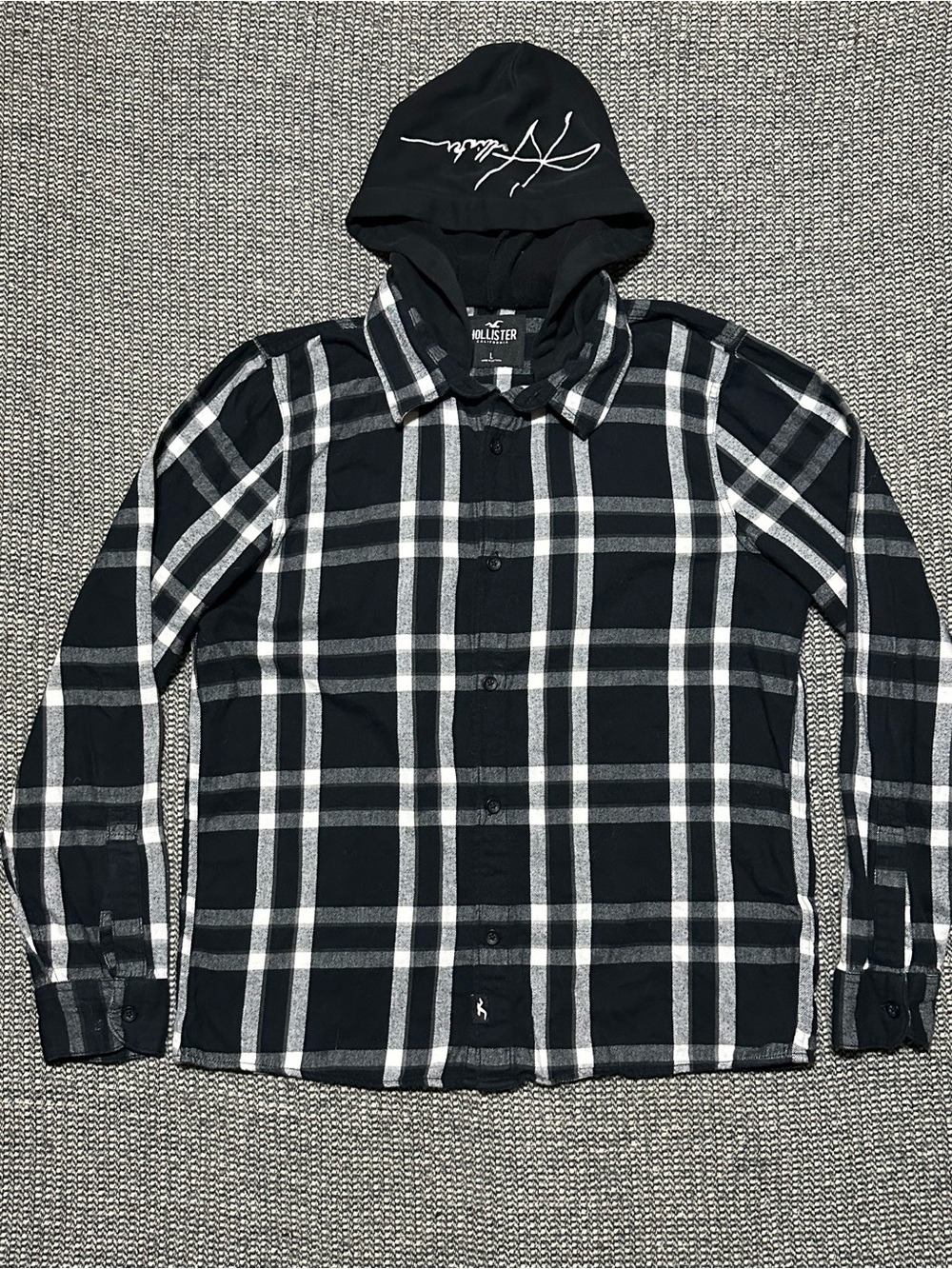 Hollister Black Plaid Button-Down Shirt with Hooded Detail